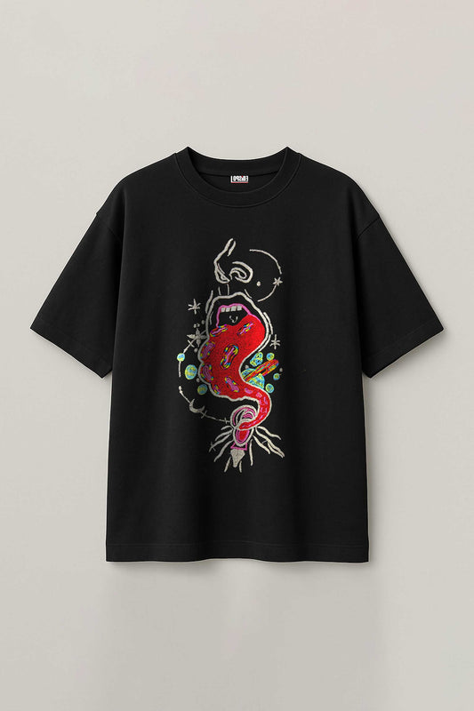 Embroidered Cosmic Kiss Art Black Oversized T-shirt