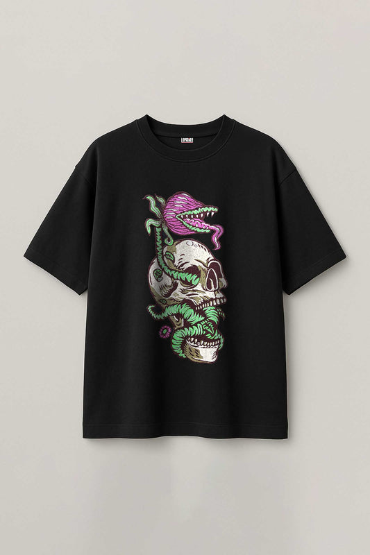 Skull Monster Embroidered Artwork Oversized Black T-shirt For Men