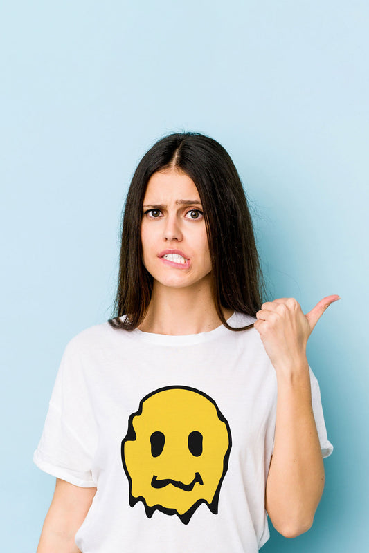 Melting Smile Streetwear Graphic Art T-shirt For Women