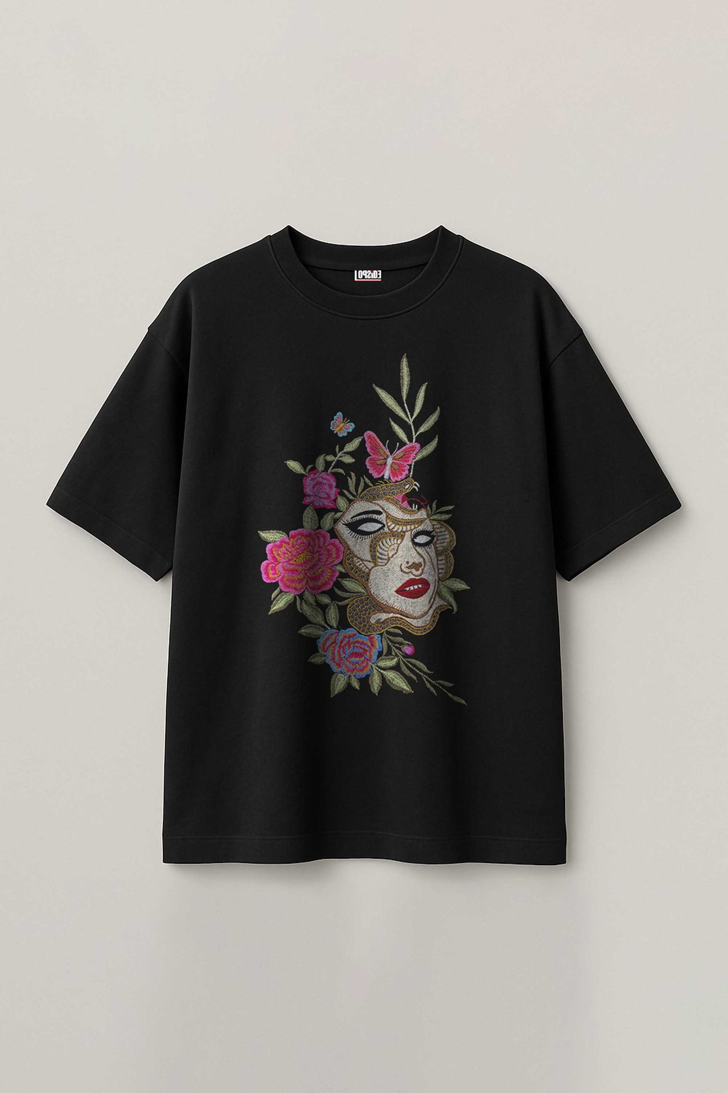Trippy Face Embroidered Artwork Black Oversized T-shirt